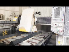 آلة قطع خطية ذات 3 محاور مع طحن دقيق وقطع دقيق