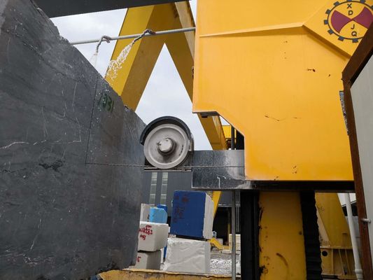 CNC التحكم آلة شفرة الأسلاك الماسية مع الدقة القطعية العالية والربط الأربعة لفحص الحجر