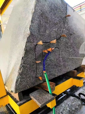 5 محور CNC الماس سلك الشفرة الماكينة لأشكال مختلفة من الرخام أو الجرانيت والأشكال ثلاثية الأبعاد