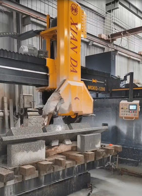 آلة قطع لوحات الحجر ذات الأربعة أعمدة