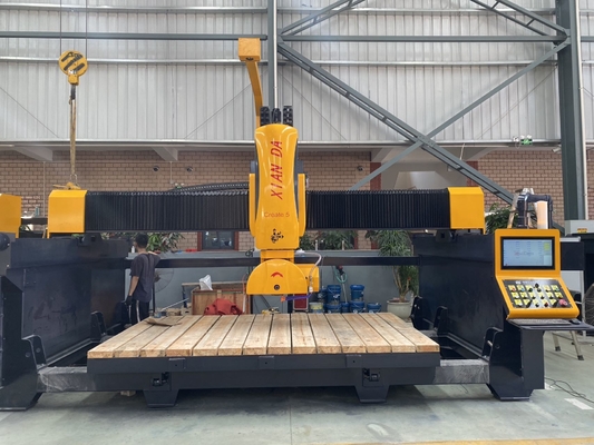 5 محور ربط نظام CNC الجسر قطع آلة مع وظيفة الذاكرة لإيقاف تشغيل