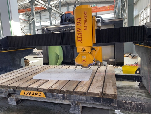 4 محور ربط نظام CNC أوتوماتيكي الجسر قطع آلة