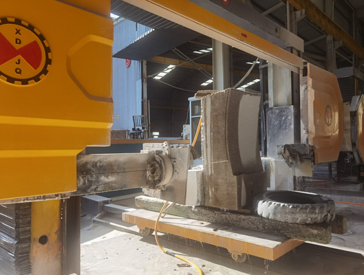 سرعة عالية CNC آلة رأس الأسلاك الماسية CNC-2000/2500/3000 لأشكال خاصة ، ألواح العمود