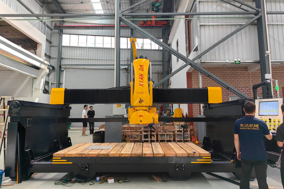 النظام الإيطالي 5 محور CNC جسر رأس طحن آلات المطبخ المغسلة سطح العمل الأشكال الخاصة