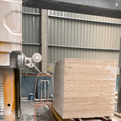 الماكينة الماسية القوية لقطع الأسلاك CNC للقطع الدقيق والسريع