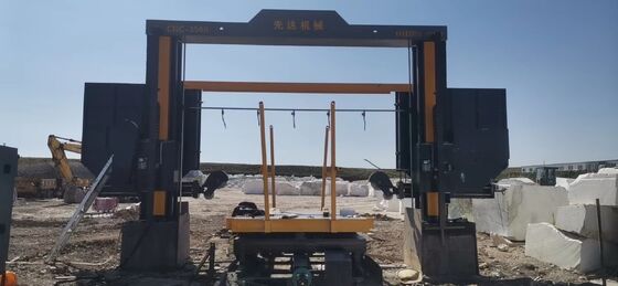 آلة تنظيف أسلاك الماس CNC مع طاولة دوارة 360 درجة لكتل كبيرة 1.5 متر / 1.8 متر / 2.1 متر / 2.2 متر / 3.5 متر