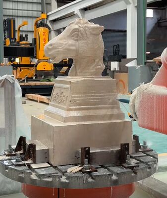 آلة قطع الحجر الروبوتية CNC ذات 6 محاور مع تحكم مستكمل ومغزل BT40 للنحت واسع النطاق حتى 3100 مم