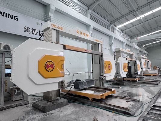 CNC التحكم آلة شفرة الأسلاك الماسية مع الدقة القطعية العالية والربط الأربعة لفحص الحجر
