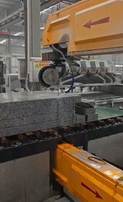 آلة قطع الماس الرأسية الأوتوماتيكية CNC لقطع الجرانيت والرخام