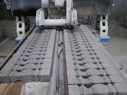 Plc CNC Profile آلة قطع اثنين من الشفرات العملاقة نوع 350 مم إلى 600 مم